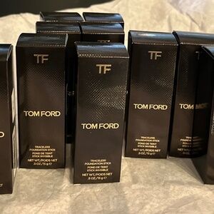 Tom Ford Stick Foundation   5.5 Bisque 6.5  Sable 5.6 Ivory Beige 6.0 Natural